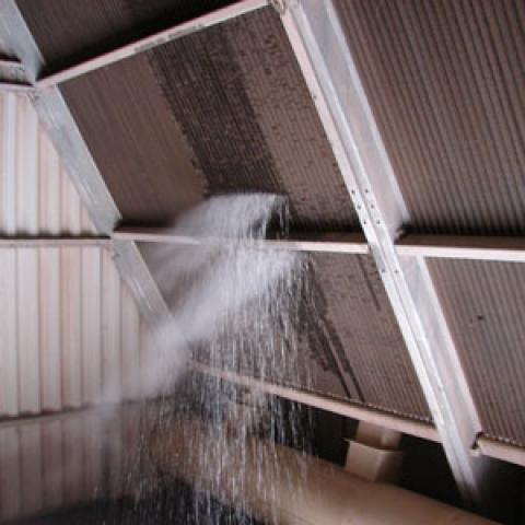 FinTech ACC™ cleaning penetrates complete tube bundle FinTech ACC™ cleaning penetrates complete tube bundle